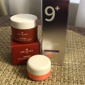 Skincare lot of 3 origins Sunday Riley Numbuzin 🔥